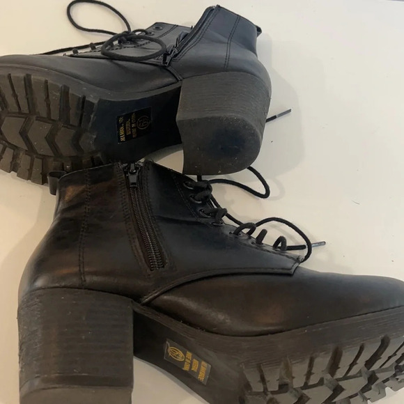Soda Y2k Combat Lace Up Zip Block Heel Ankle Boots size 6 1/2 - Picture 12 of 16